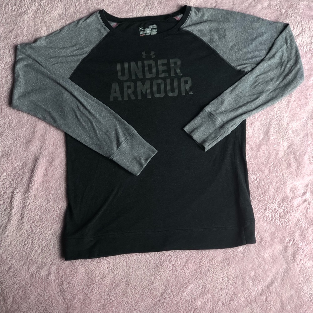Under Armour  T-shirt